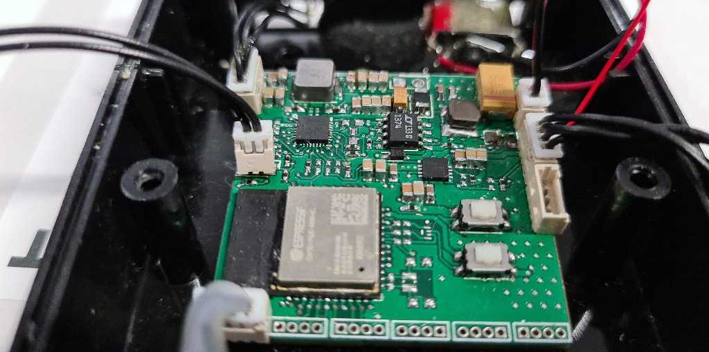 Wifi Battery Charger and Power Supply 2